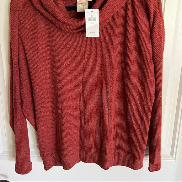 Sweater - Picture 2 of 2